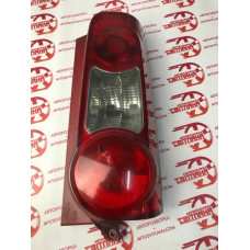 Фонарь задний правый распашонка Partner / Berlingo 2008- 9680607880